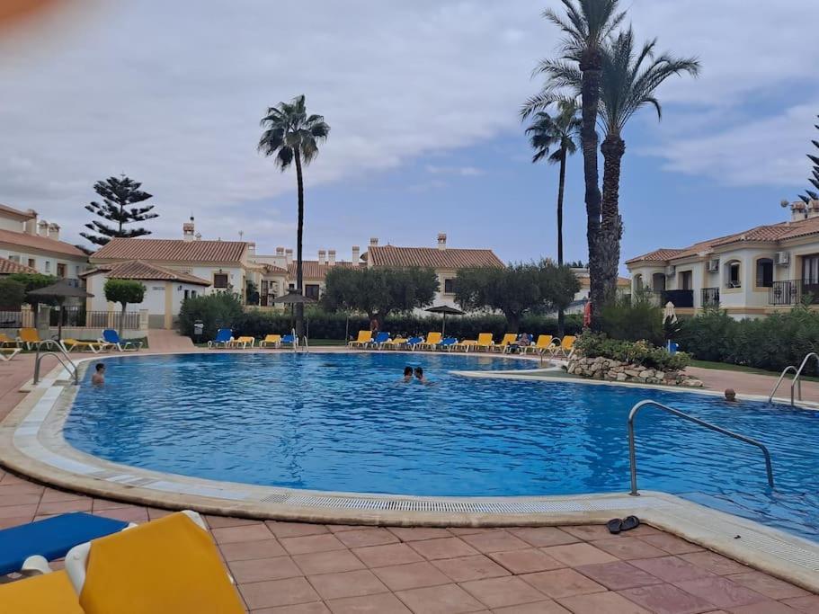 Vera Shore 4 Persons 2 Pools And Beach 200 M Kültér fotó